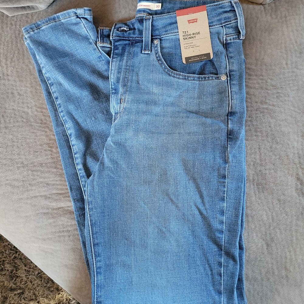 Levis 721 high rise skinny